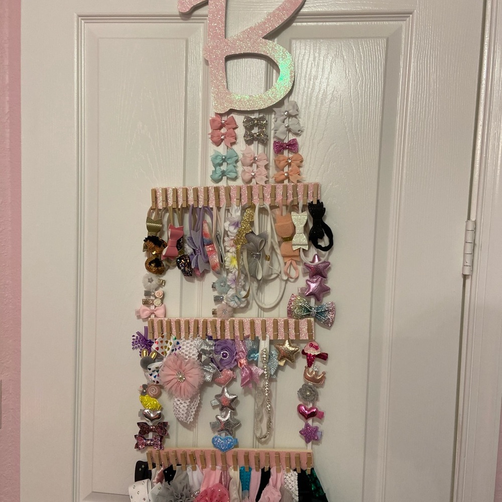 Personalize headband/bow organizer